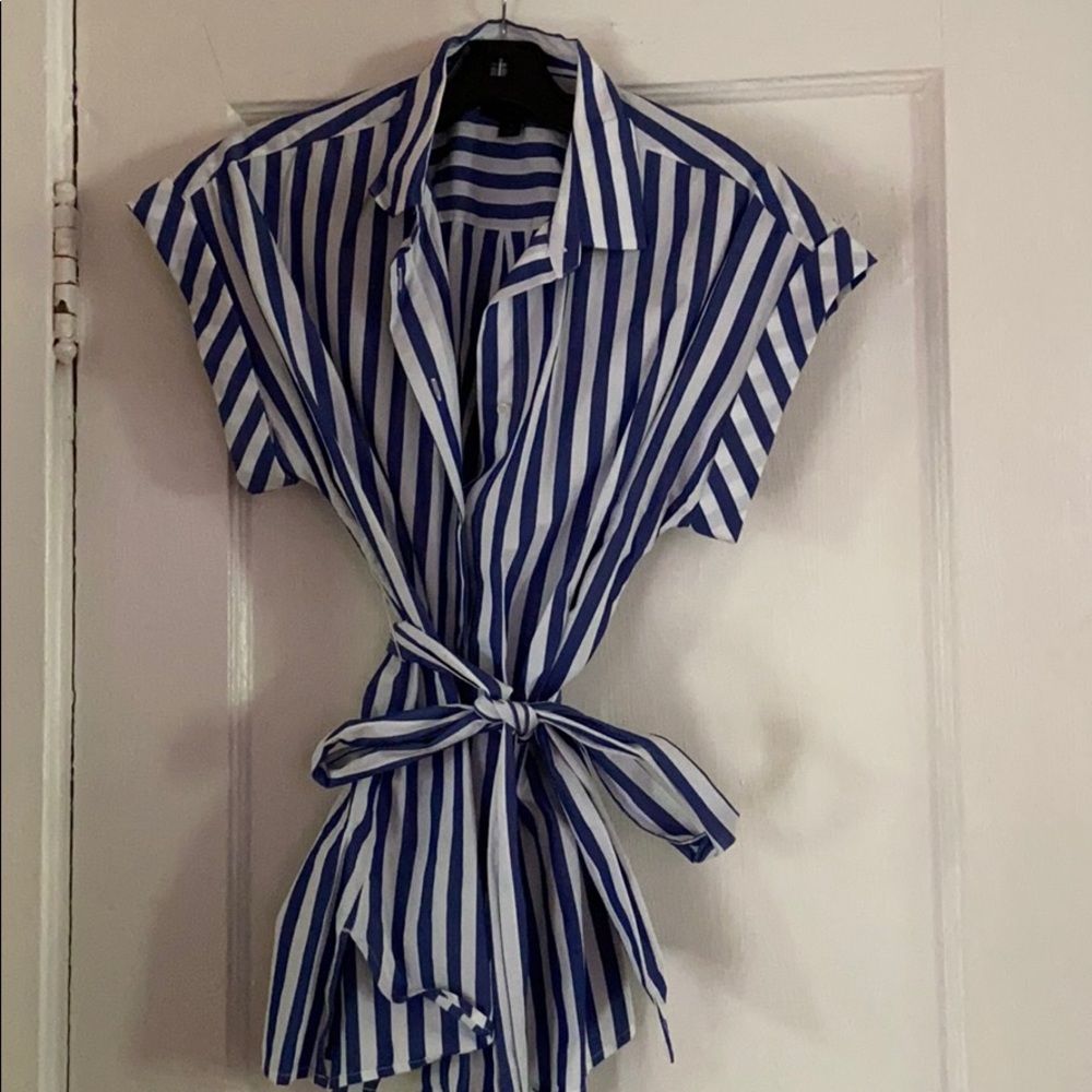 J Crew short sleeve tie waist top